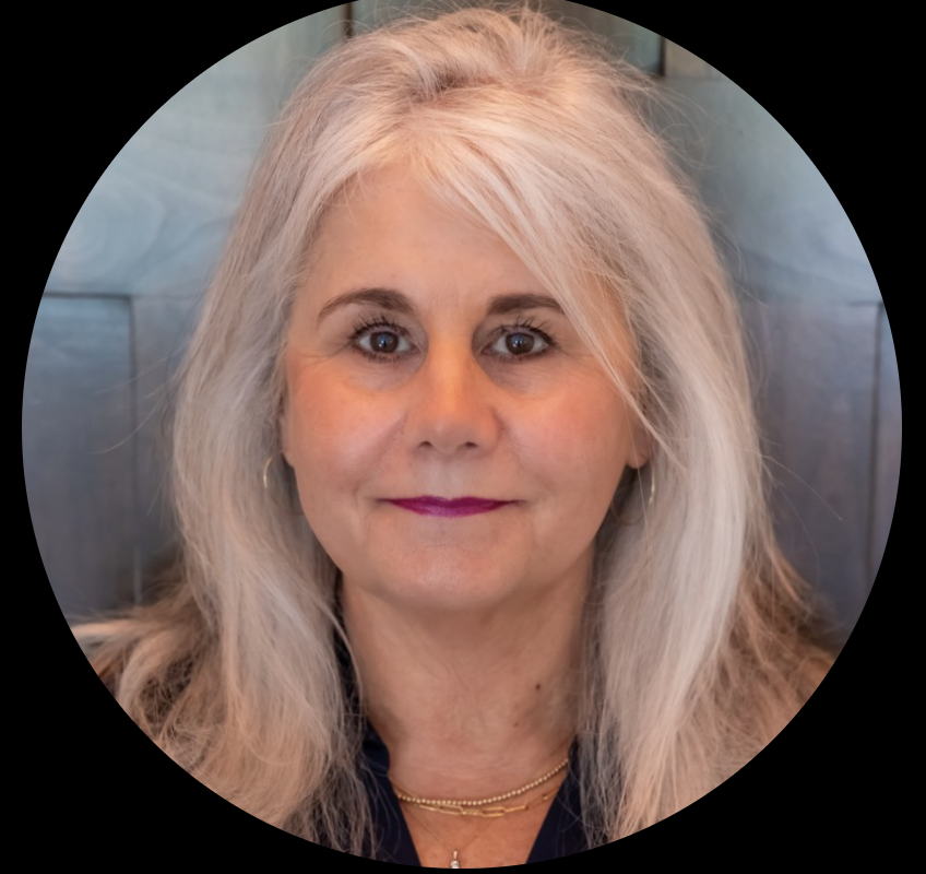 Headhsot of Maurine Molak