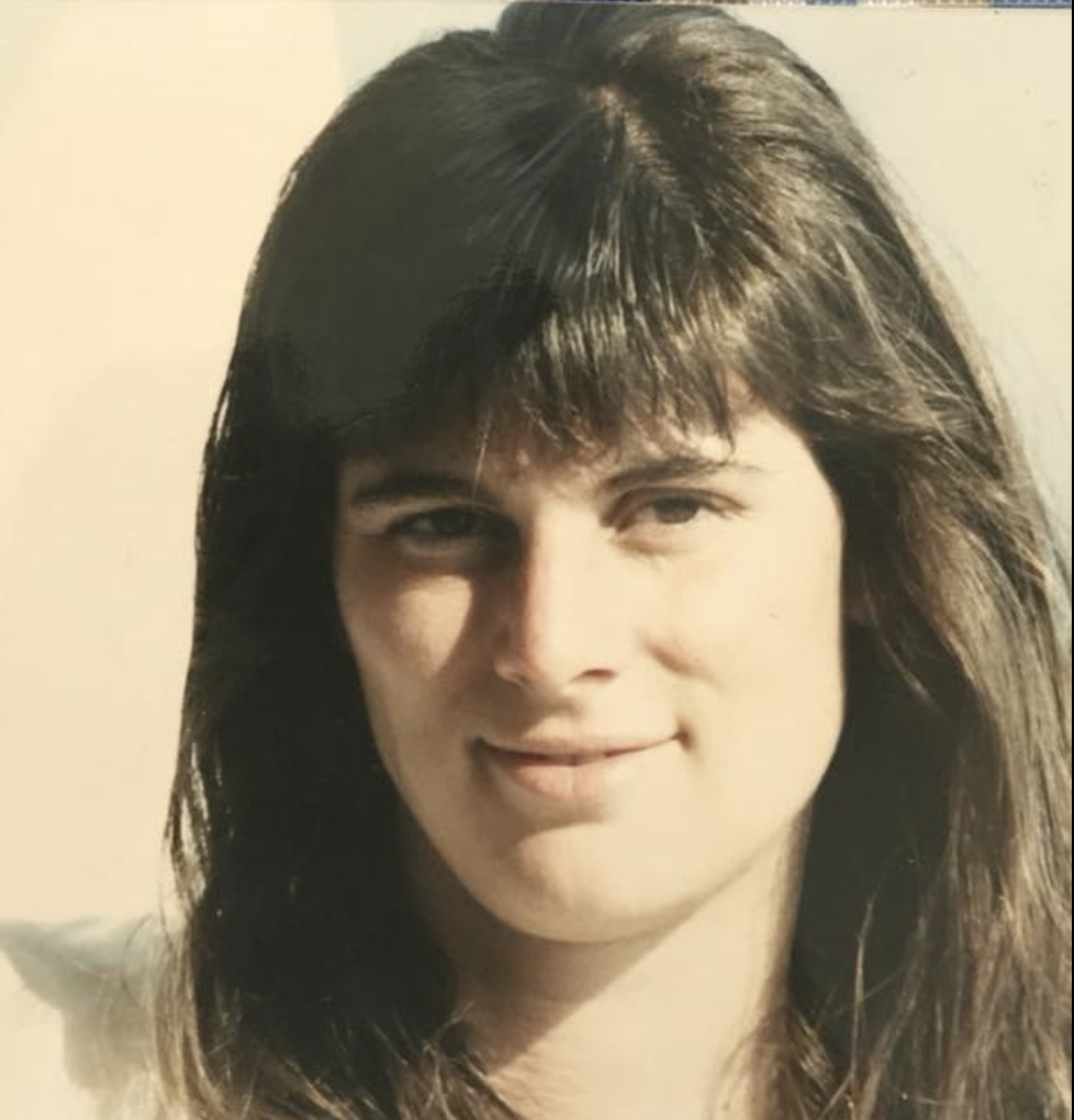 Head shot of Elizabeth Richmond